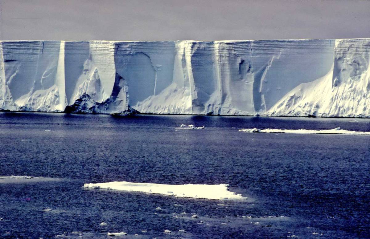 The Average Ice Sheet Thickness In Antarctica Is 1 Mile