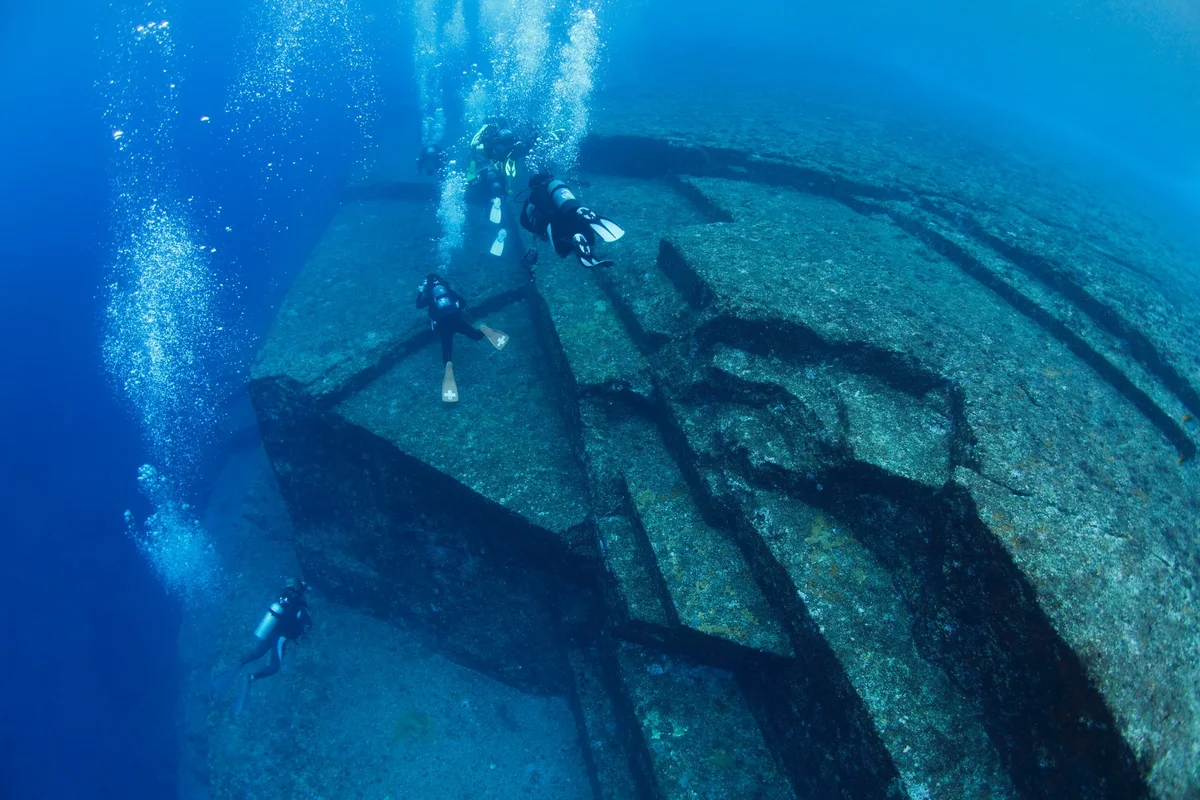 Yonaguni Monument, Japan