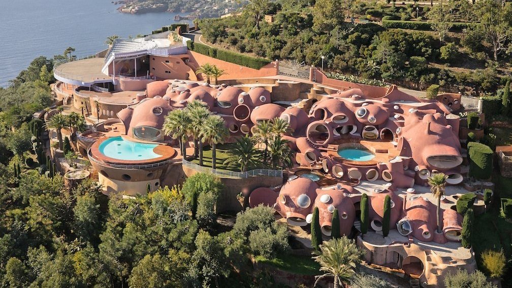 Les Palais Bulles – $390 Million