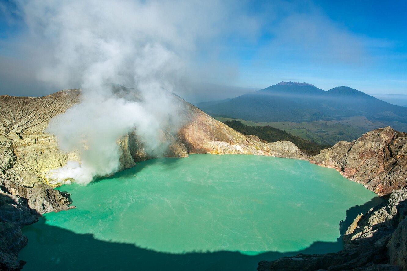 Kawah Ijen Lake – Indonesia